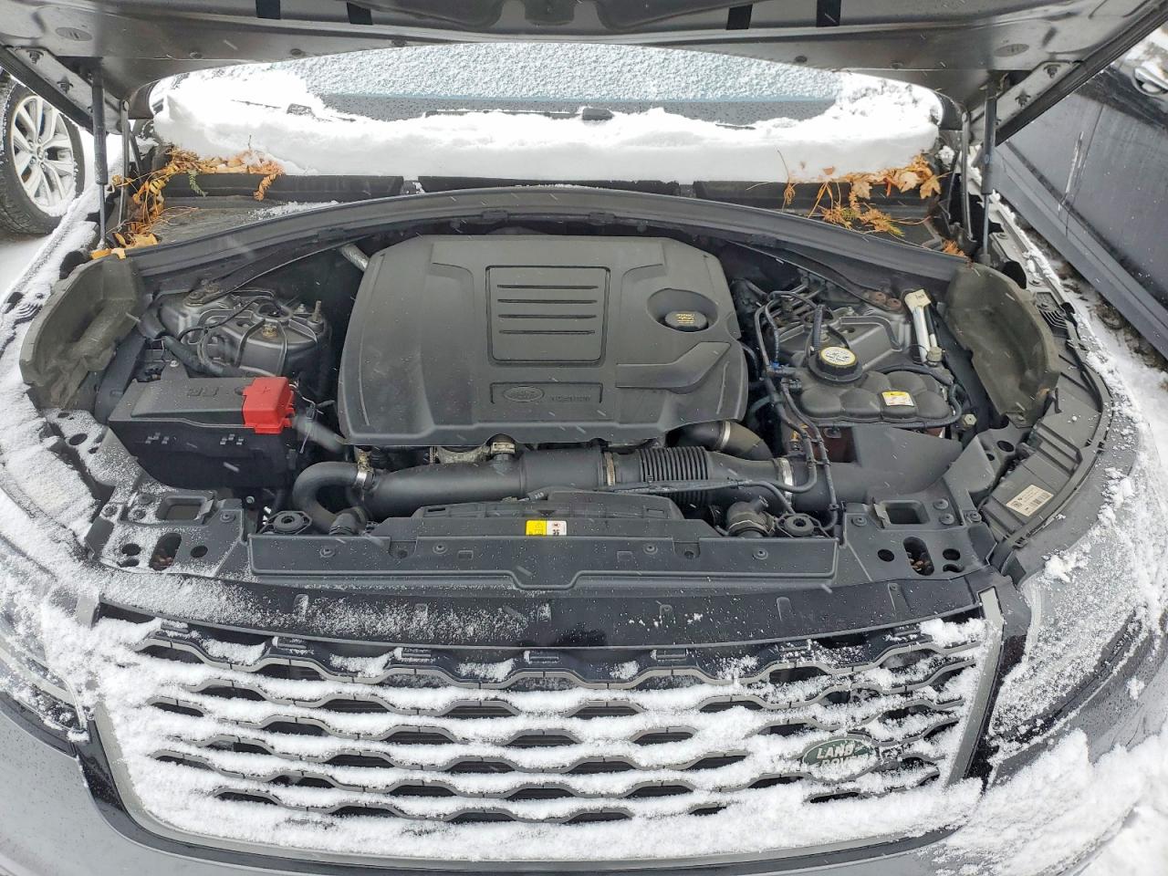 2018 LAND ROVER RANGE ROVER VELAR R-DYNAMIC SE photo 11