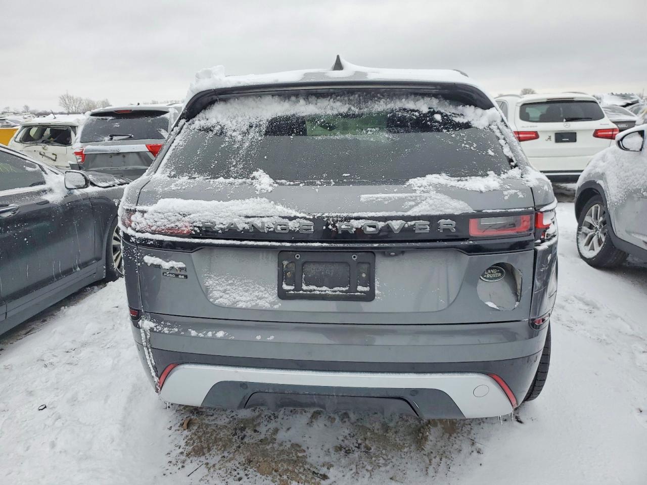2018 LAND ROVER RANGE ROVER VELAR R-DYNAMIC SE photo 6