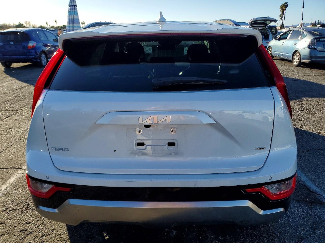 2023 KIA NIRO SX photo 6