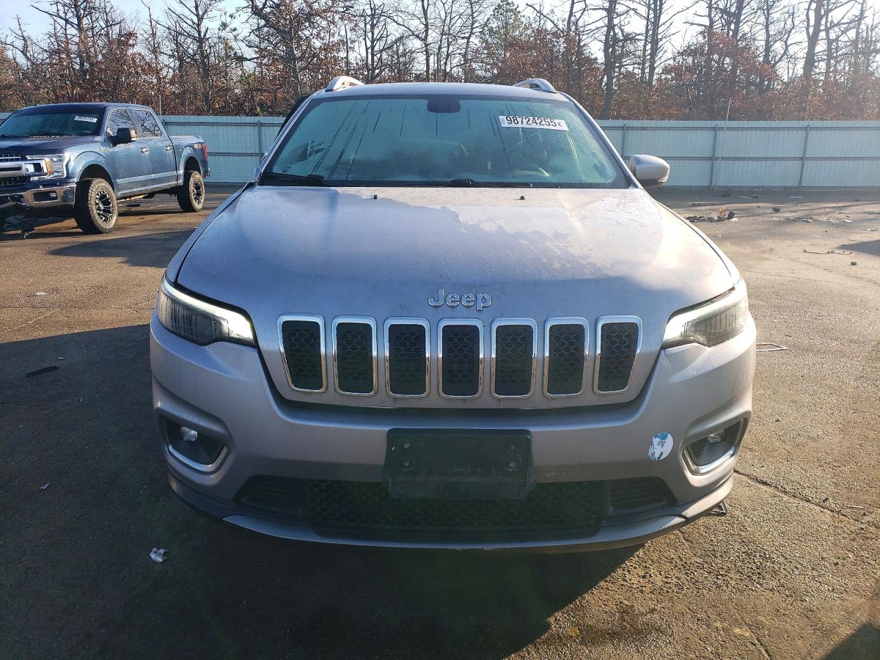 2019 JEEP CHEROKEE LIMITED photo 5