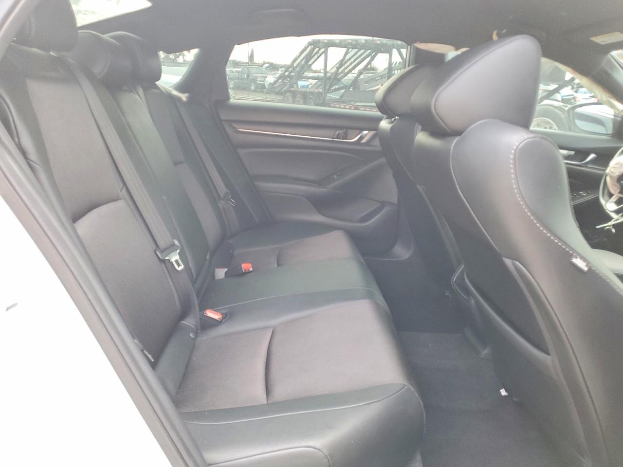 2020 HONDA ACCORD SPORT photo 28