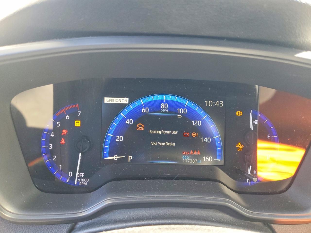 2021 TOYOTA COROLLA LE photo 9