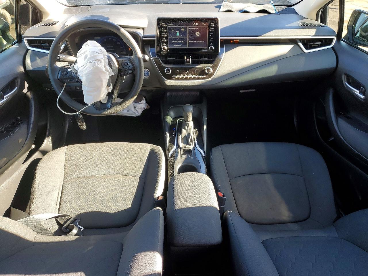 2021 TOYOTA COROLLA LE photo 8