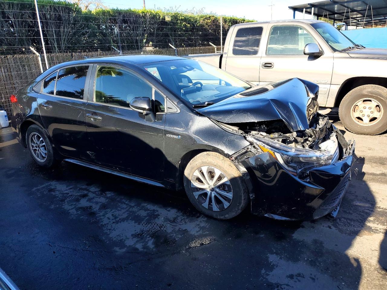 2021 TOYOTA COROLLA LE photo 4