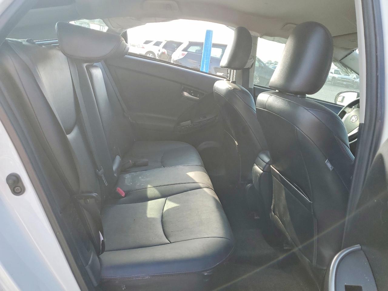 2013 TOYOTA PRIUS photo 11