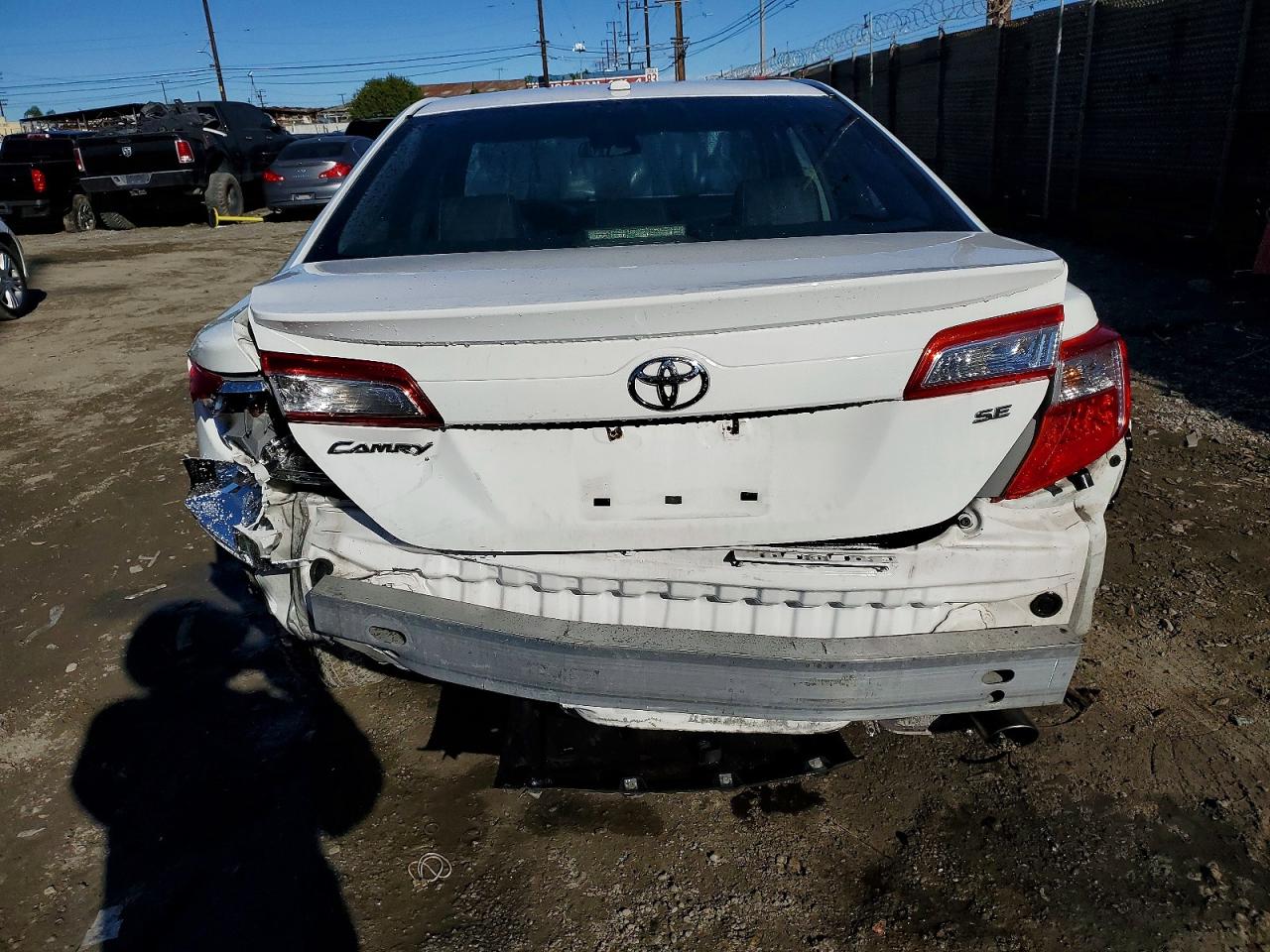 2012 TOYOTA CAMRY BASE photo 6