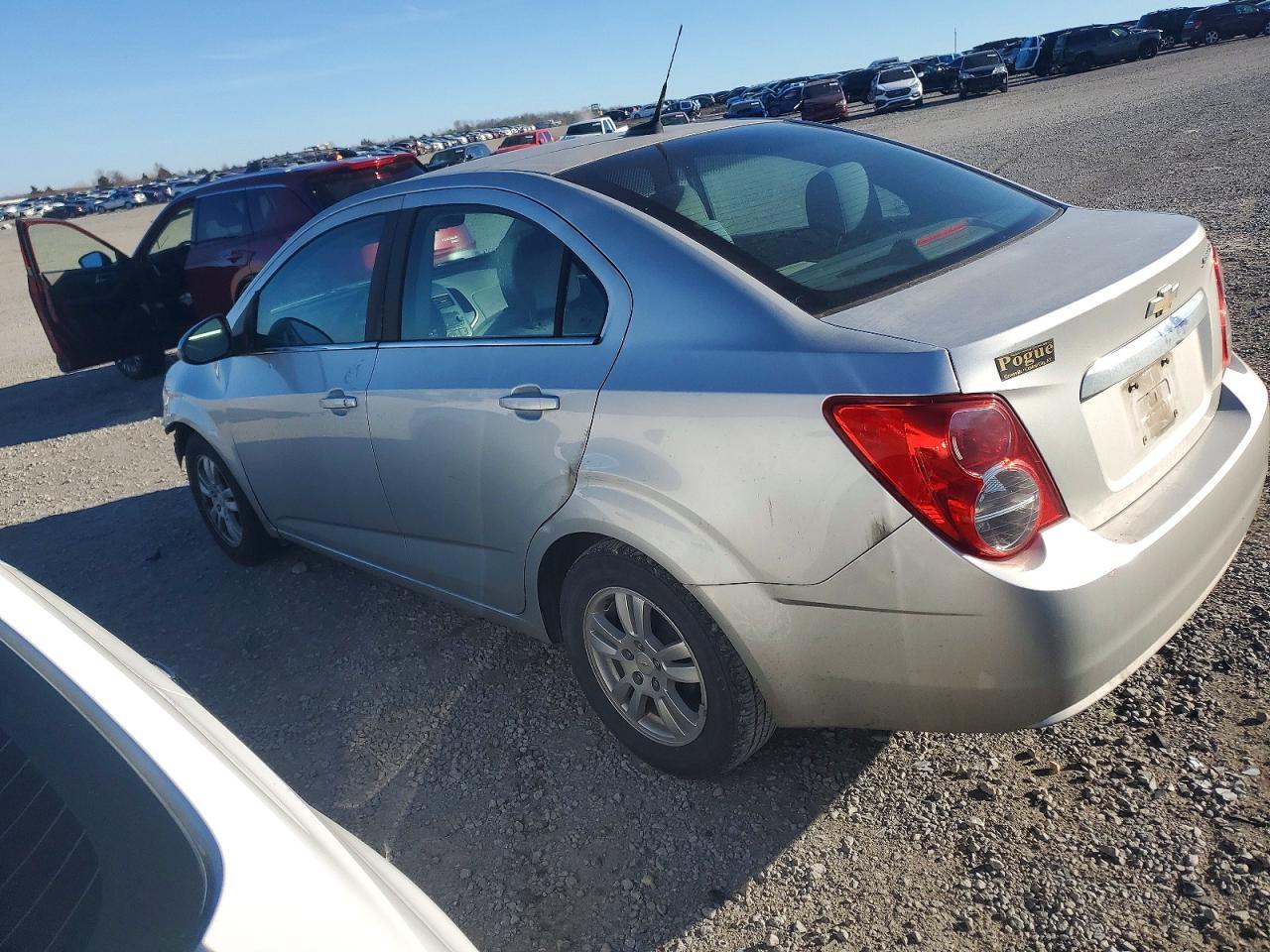 2012 CHEVROLET SONIC LT photo 2