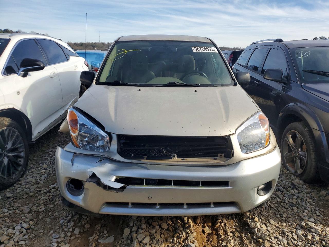 2005 TOYOTA RAV4 photo 9