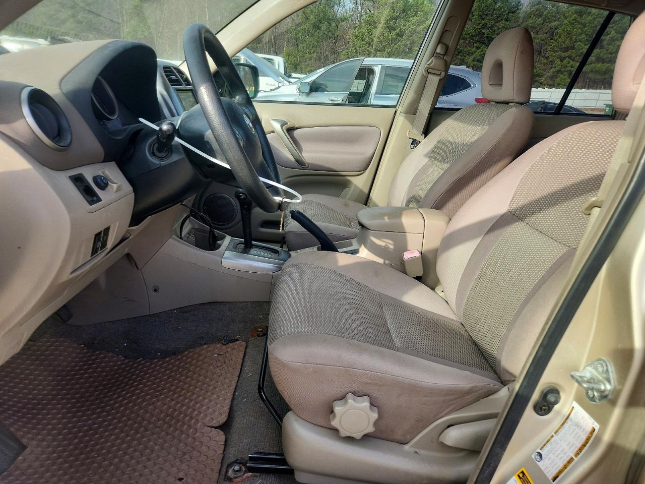 2005 TOYOTA RAV4 photo 13