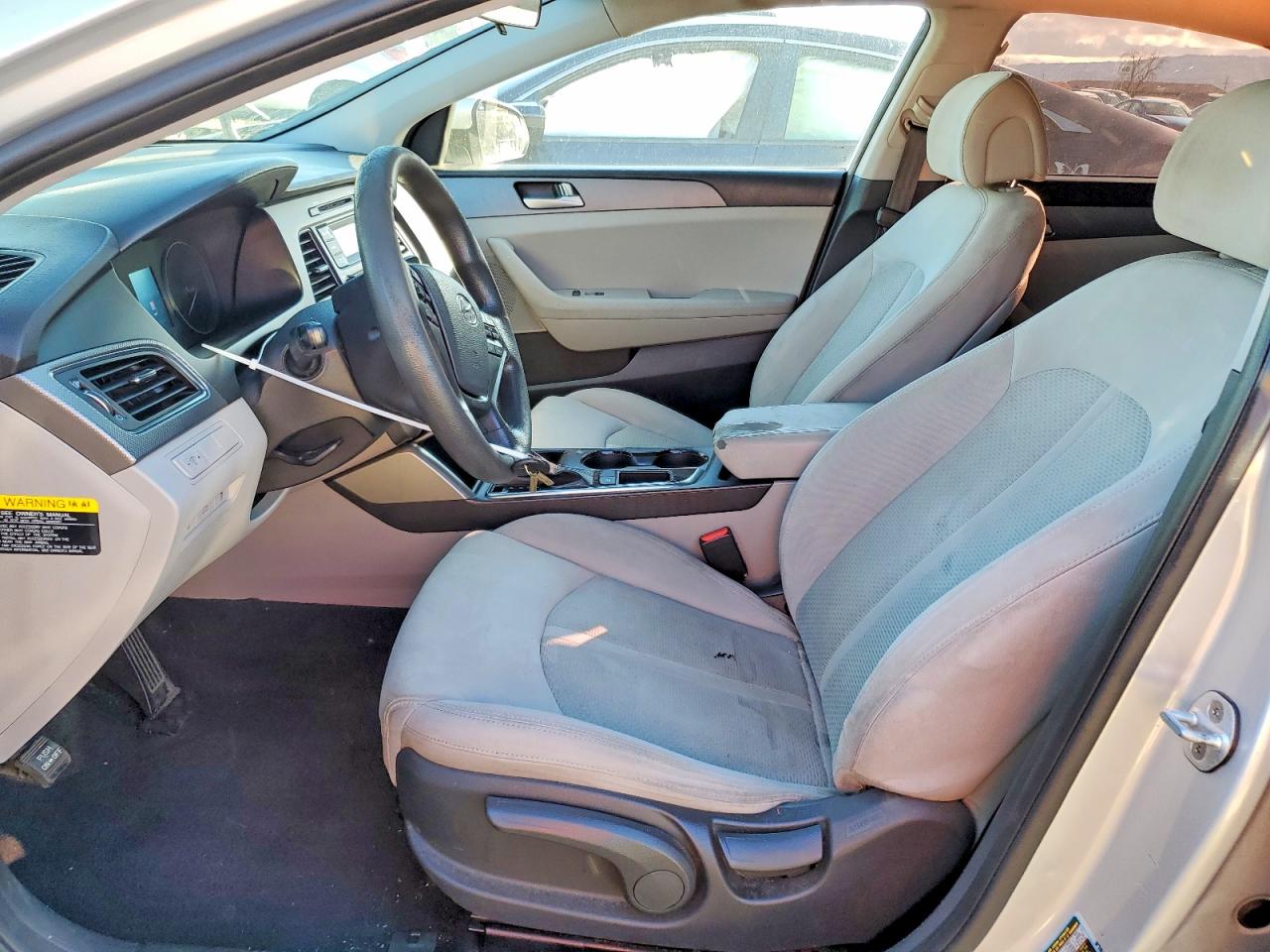 2017 HYUNDAI SONATA SE photo 7