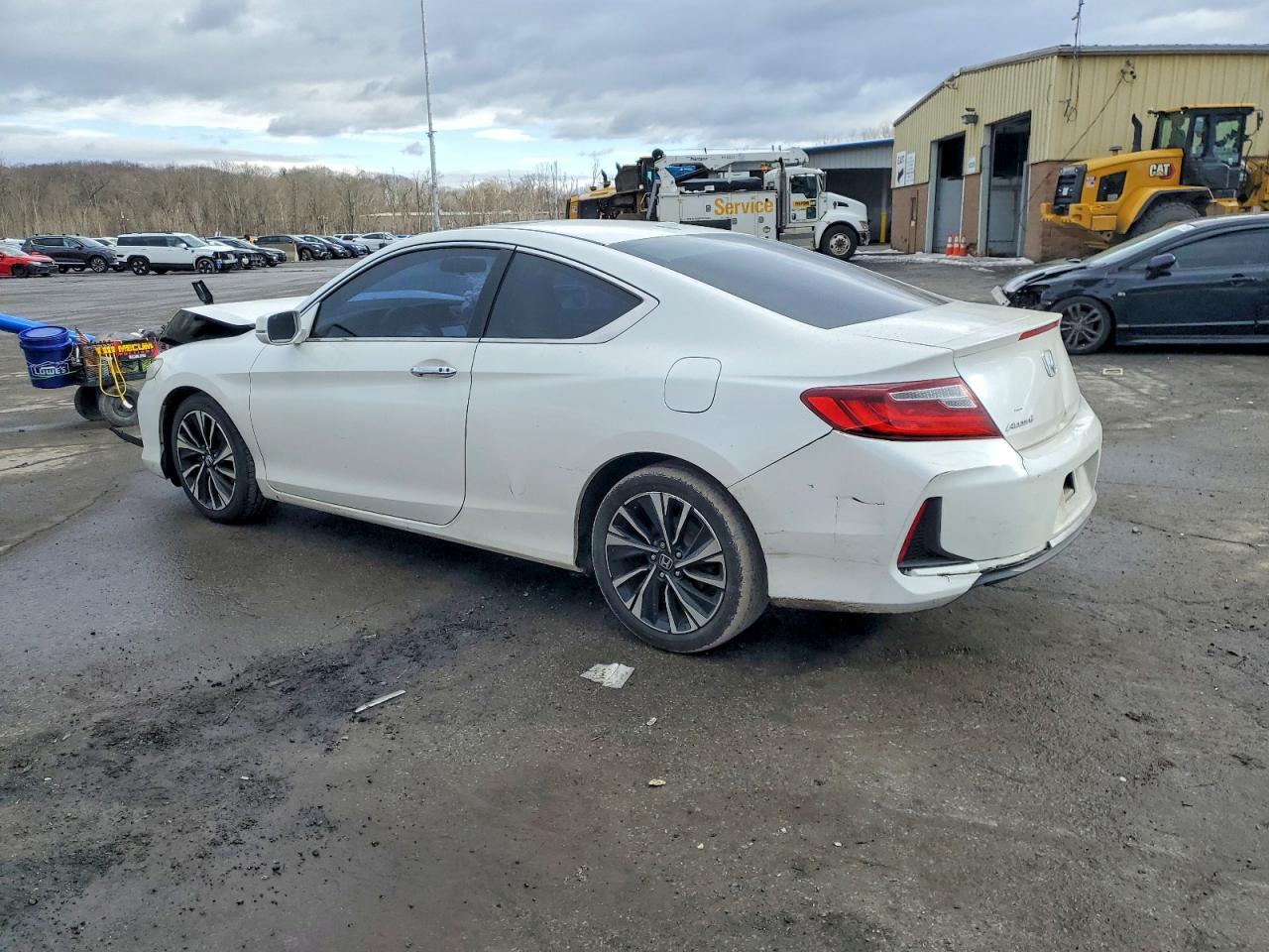 2017 HONDA ACCORD EX photo 2