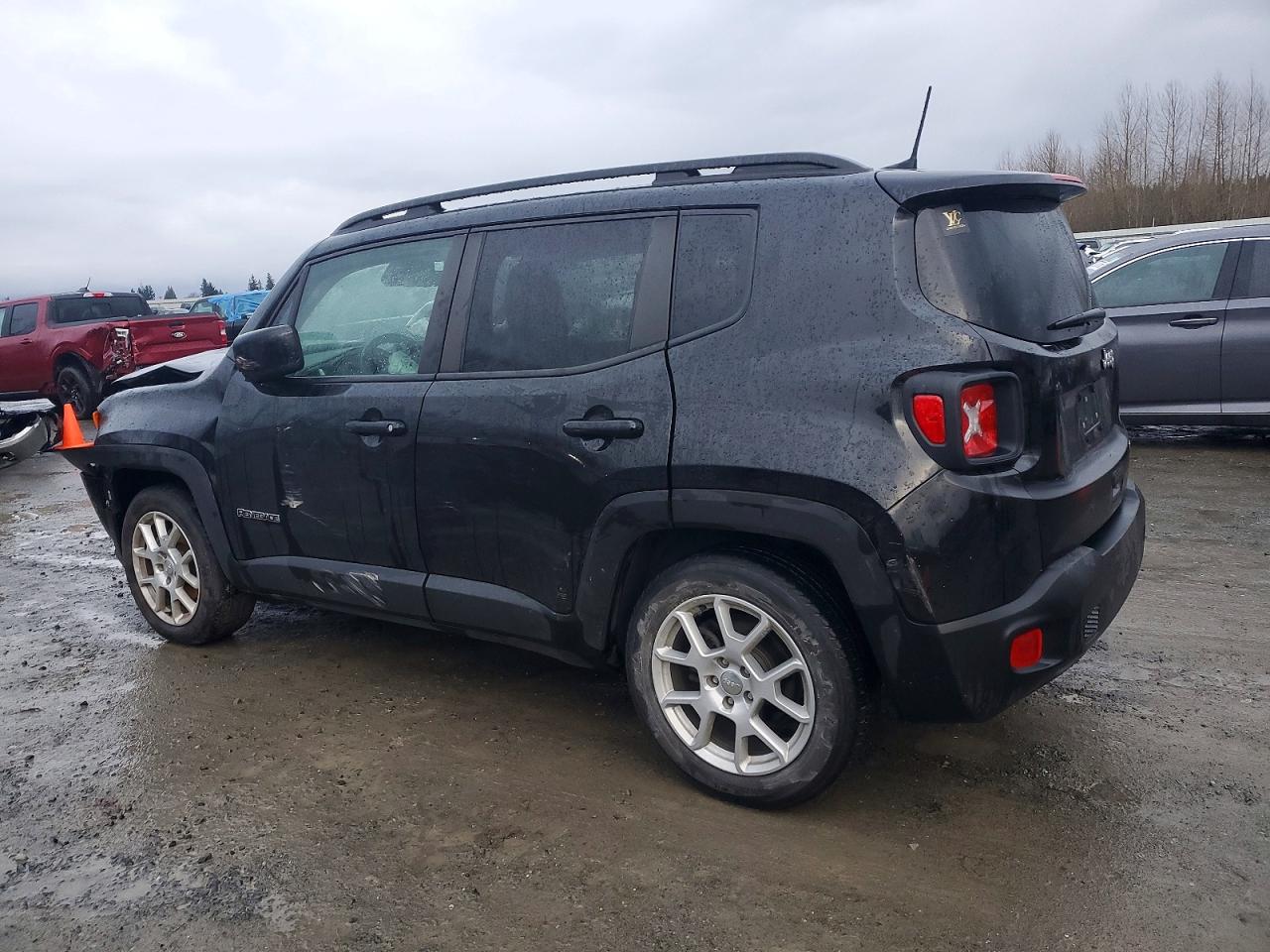 2019 JEEP RENEGADE LATITUDE photo 2