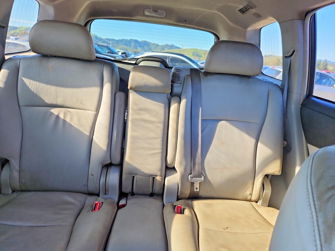 2009 TOYOTA HIGHLANDER LIMITED photo 10