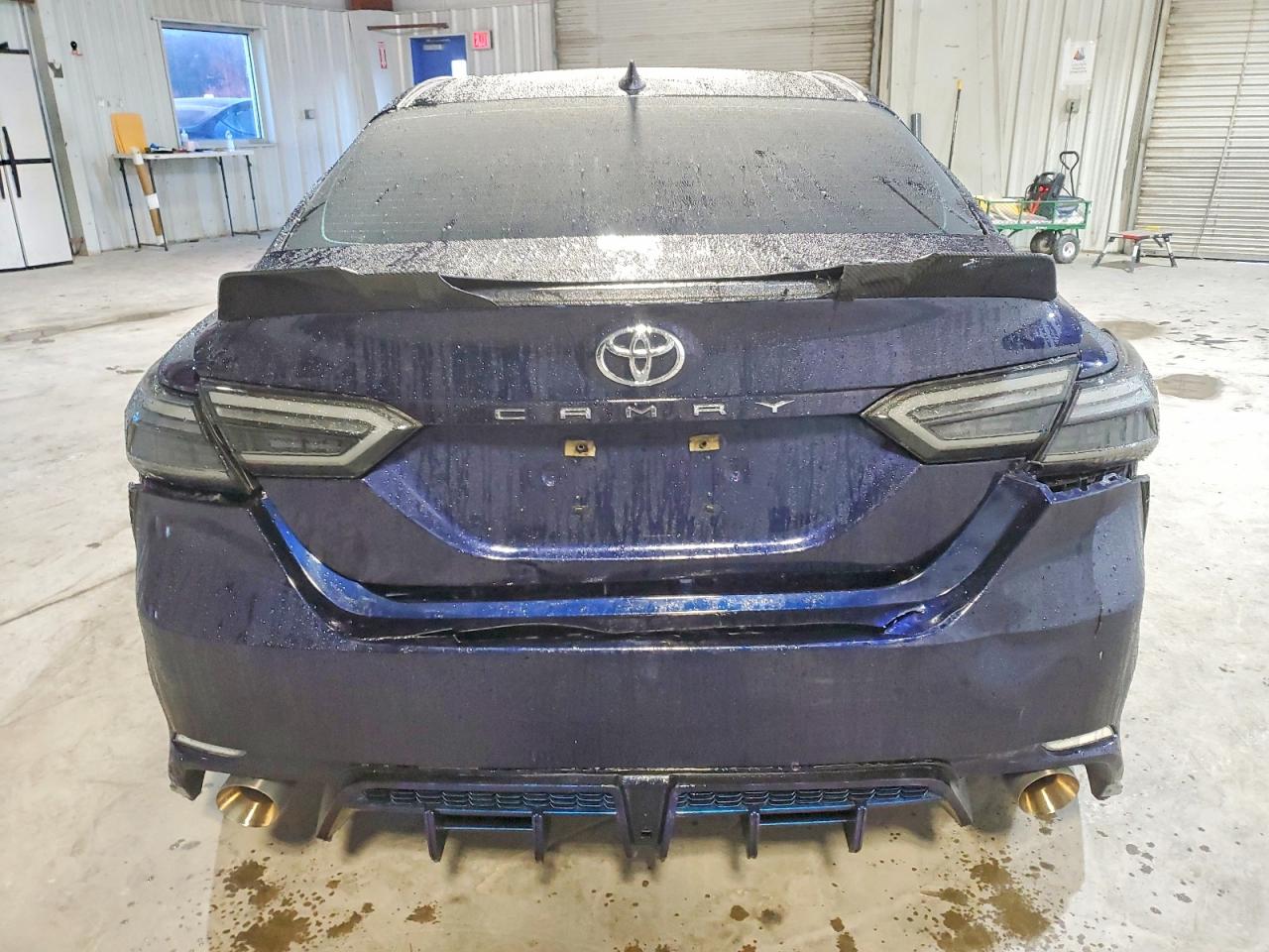 2021 TOYOTA CAMRY SE photo 6