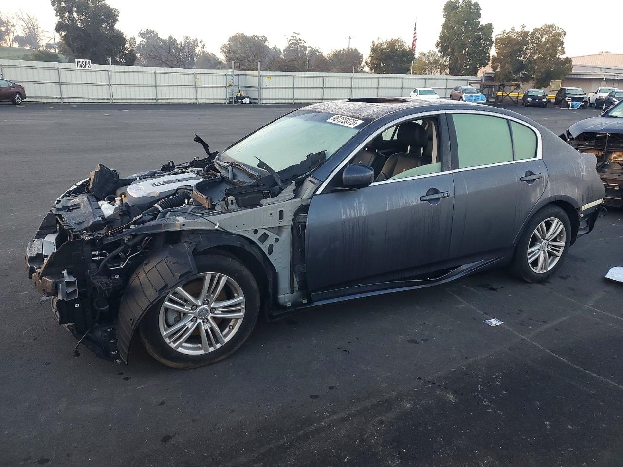 2013 INFINITI G37