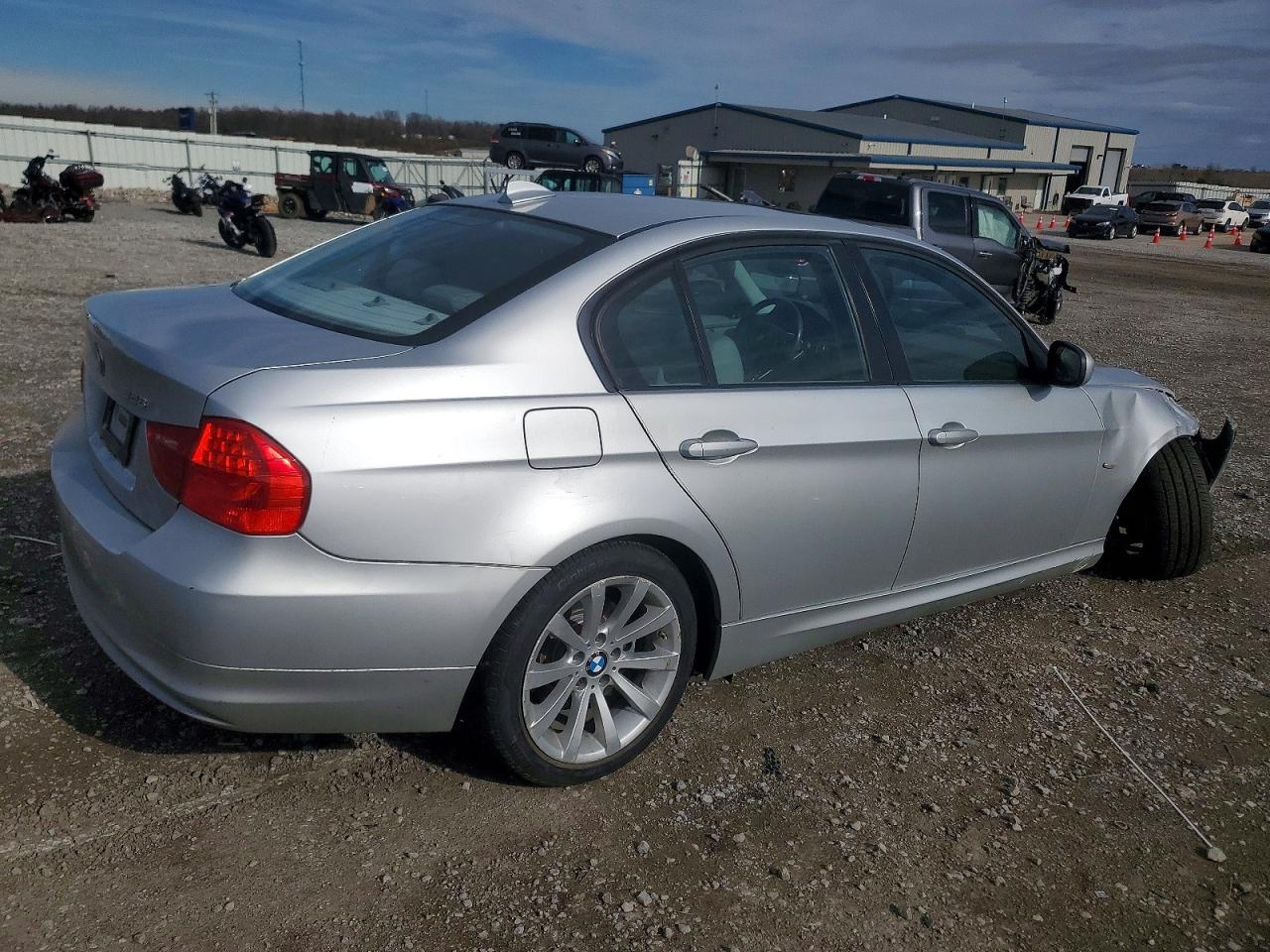2011 BMW 328 I photo 5