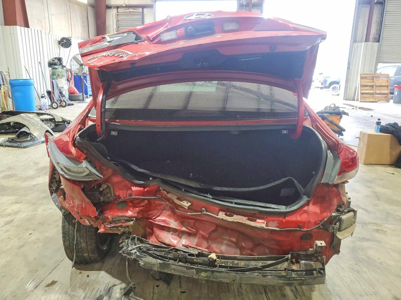 2017 HYUNDAI ELANTRA SE photo 6