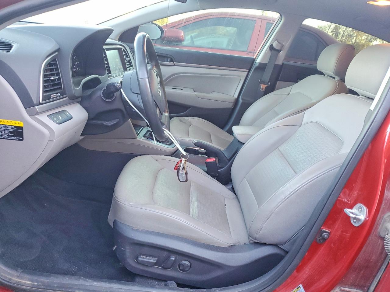 2017 HYUNDAI ELANTRA SE photo 7