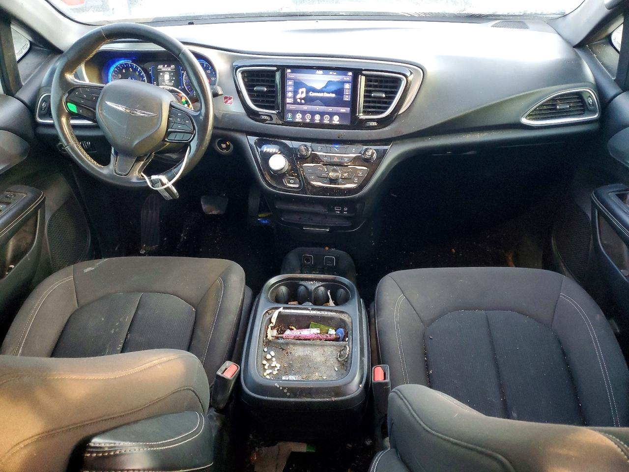 2019 CHRYSLER PACIFICA TOURING PLUS photo 8