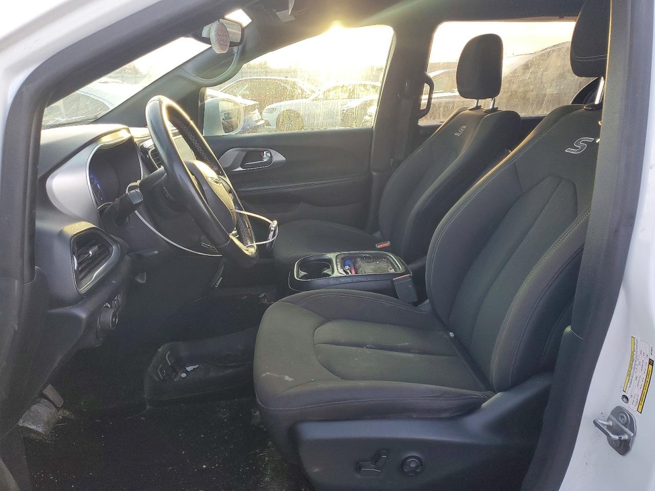 2019 CHRYSLER PACIFICA TOURING PLUS photo 7