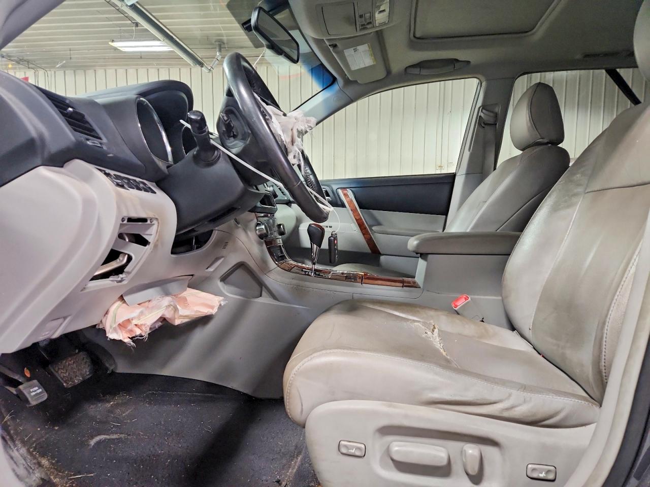 2013 TOYOTA HIGHLANDER LIMITED photo 7