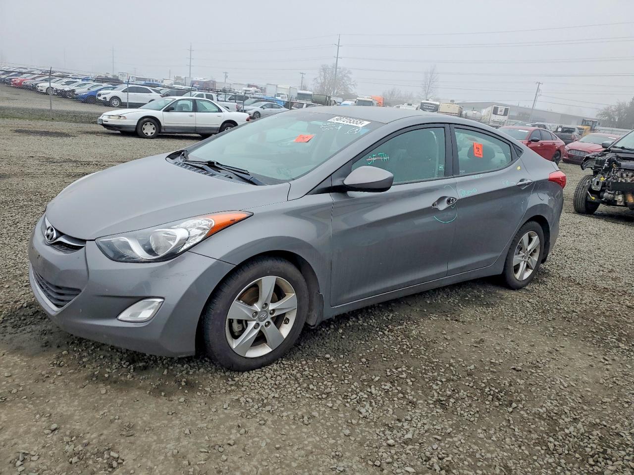 2013 HYUNDAI ELANTRA