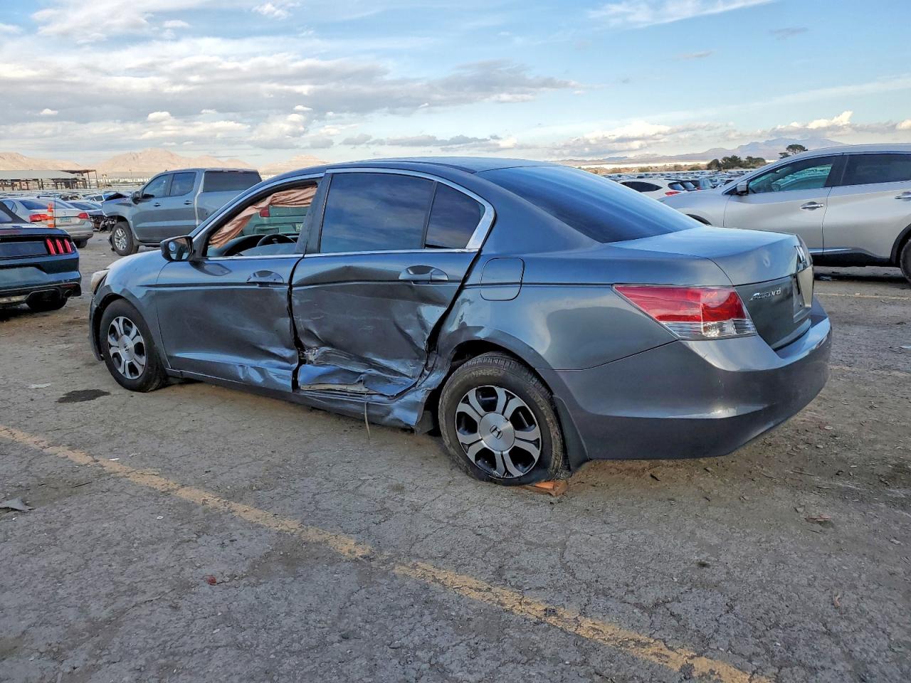 2008 HONDA ACCORD LXP photo 2