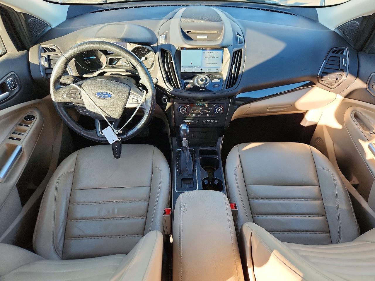 2017 FORD ESCAPE TITANIUM photo 8