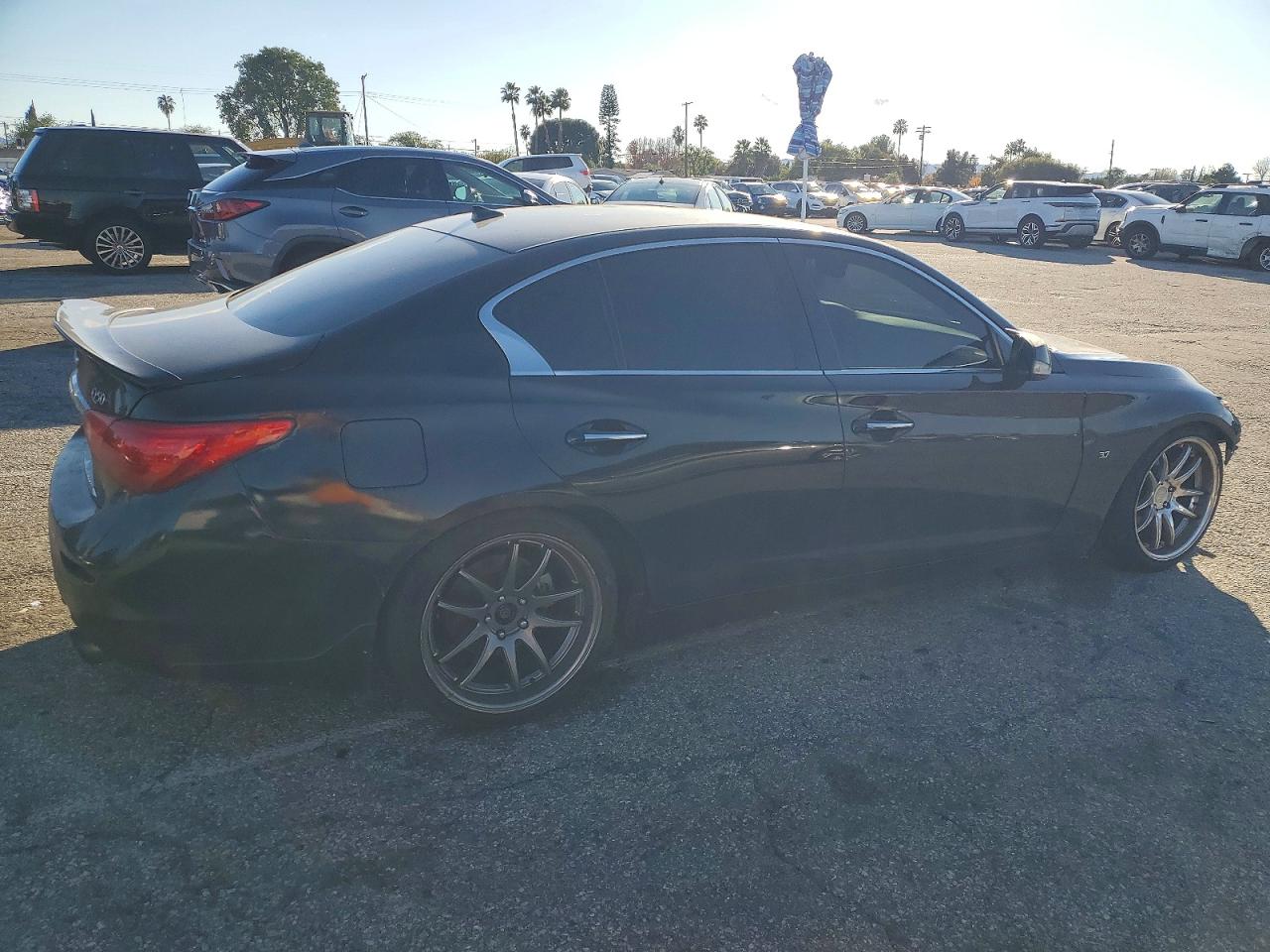 2015 INFINITI Q50 BASE photo 3