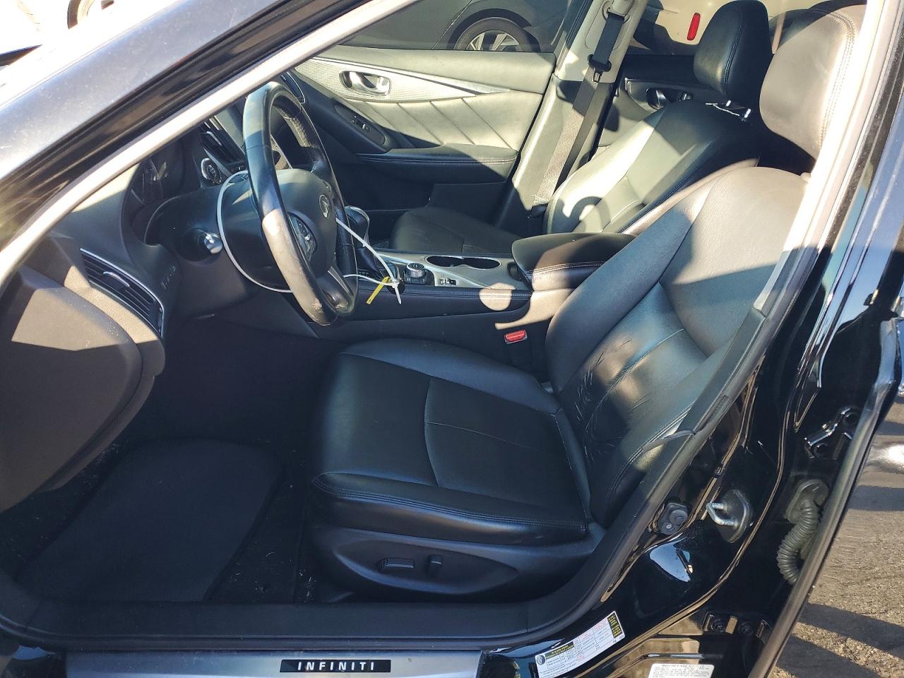 2015 INFINITI Q50 BASE photo 7