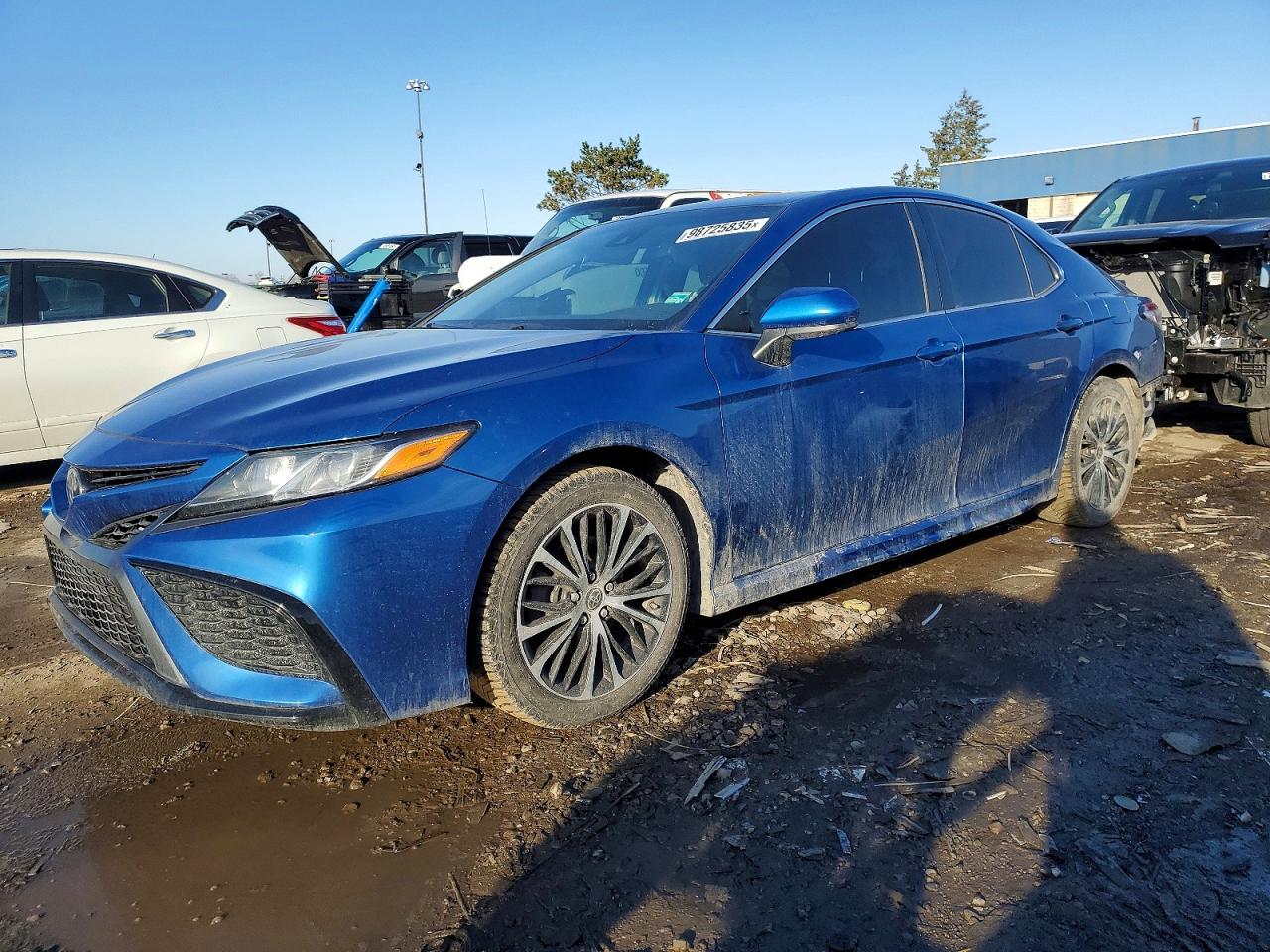 2020 TOYOTA CAMRY