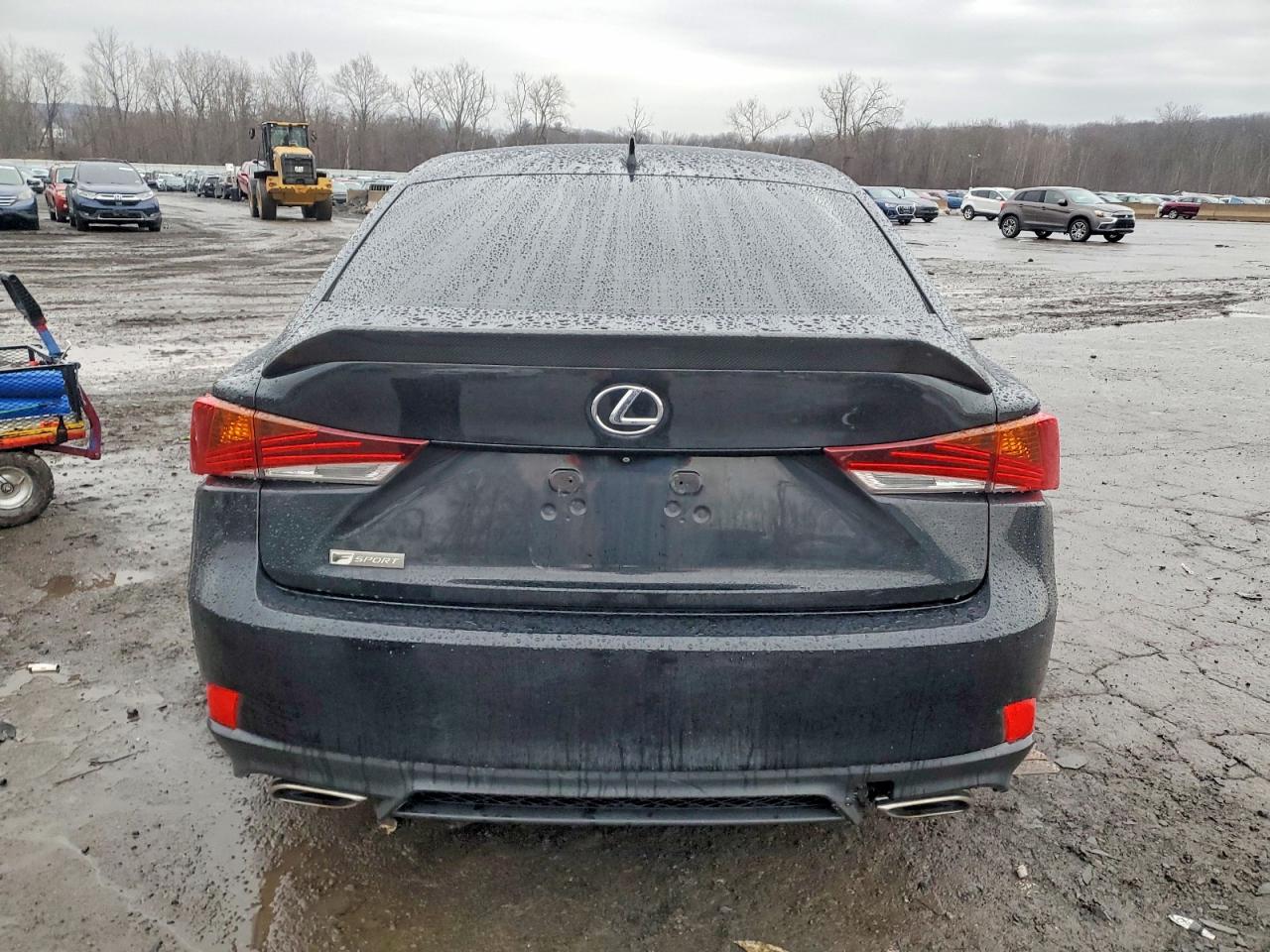 2018 LEXUS IS 300 photo 11