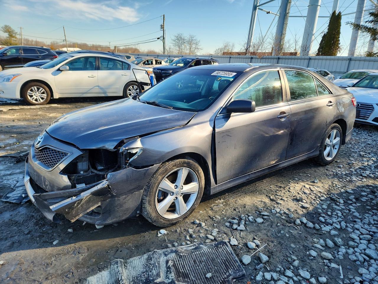 2011 TOYOTA CAMRY