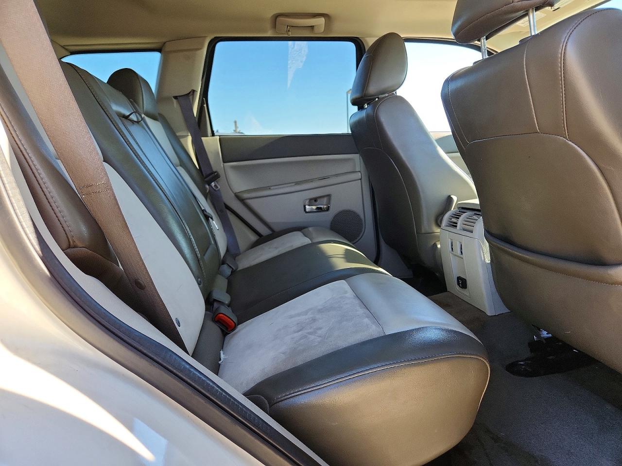 2010 JEEP GRAND CHEROKEE LIMITED photo 11