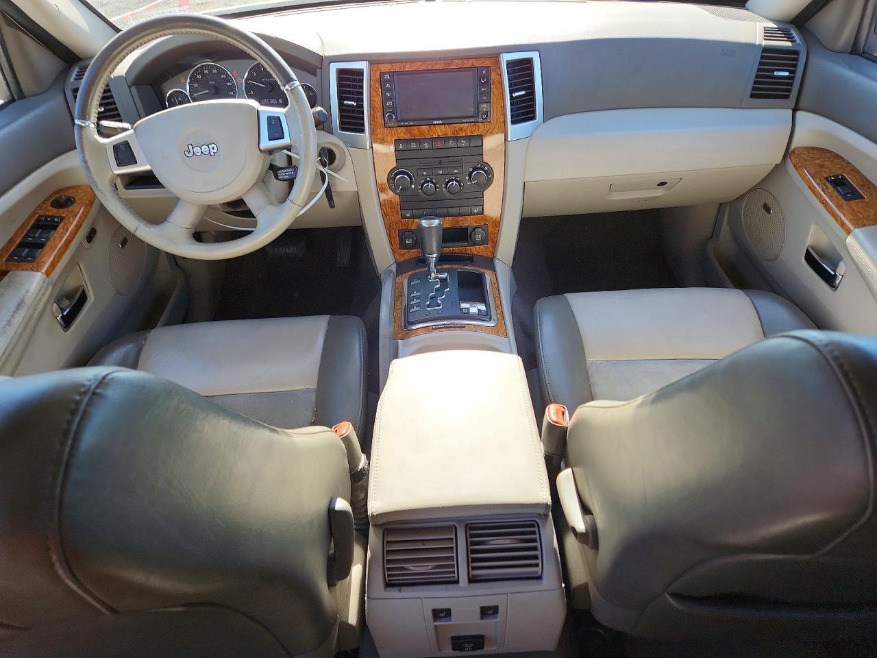 2010 JEEP GRAND CHEROKEE LIMITED photo 8