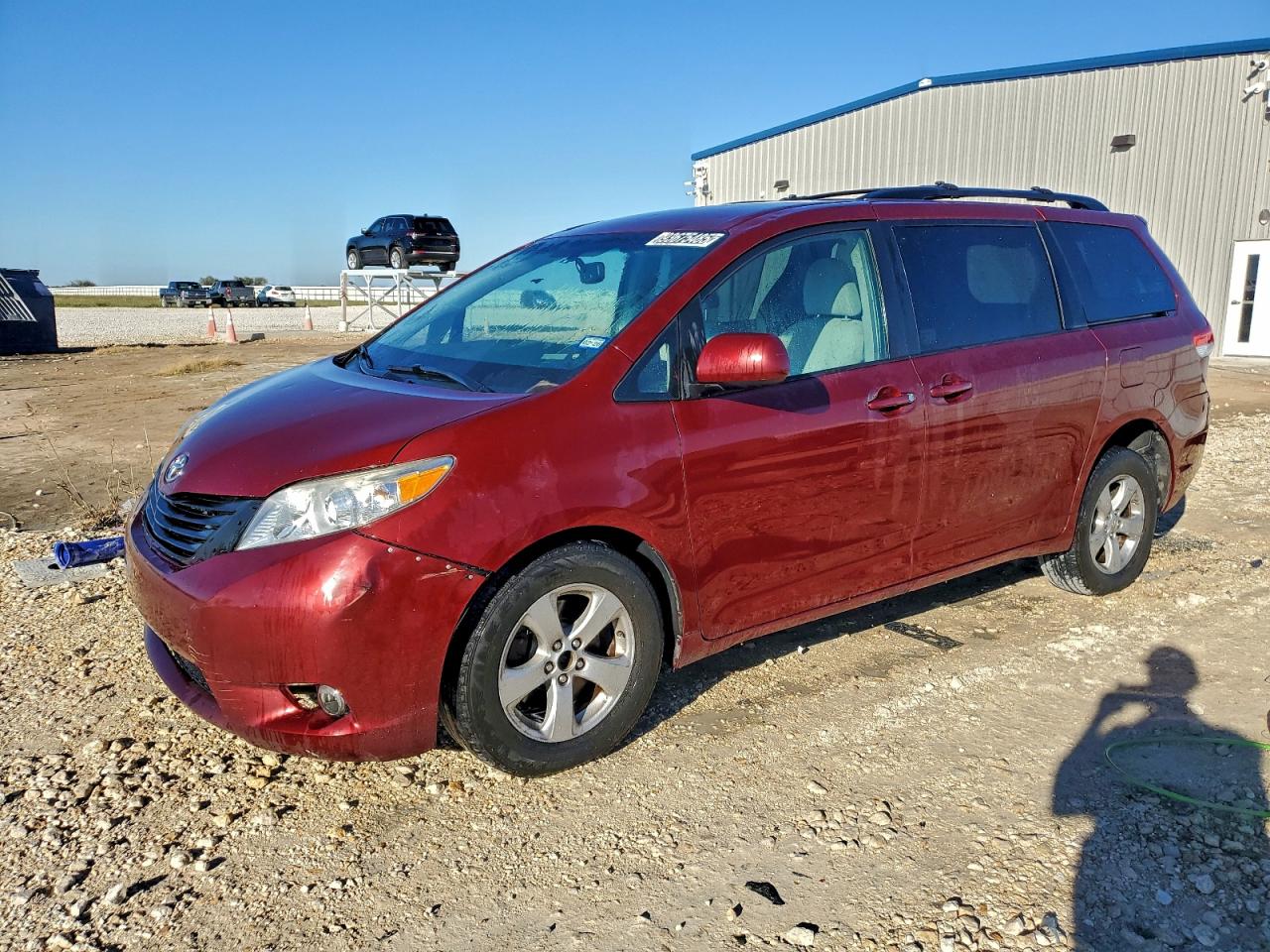 2013 TOYOTA SIENNA