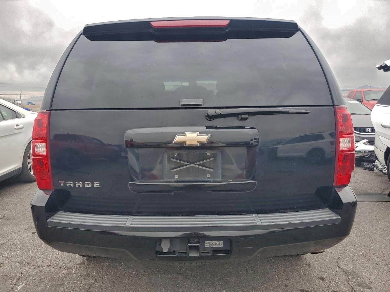 2008 CHEVROLET TAHOE C1500 photo 6