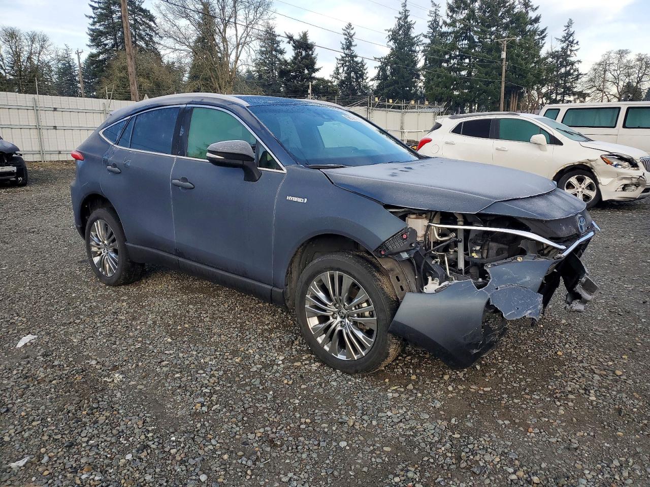 2021 TOYOTA VENZA LE photo 4