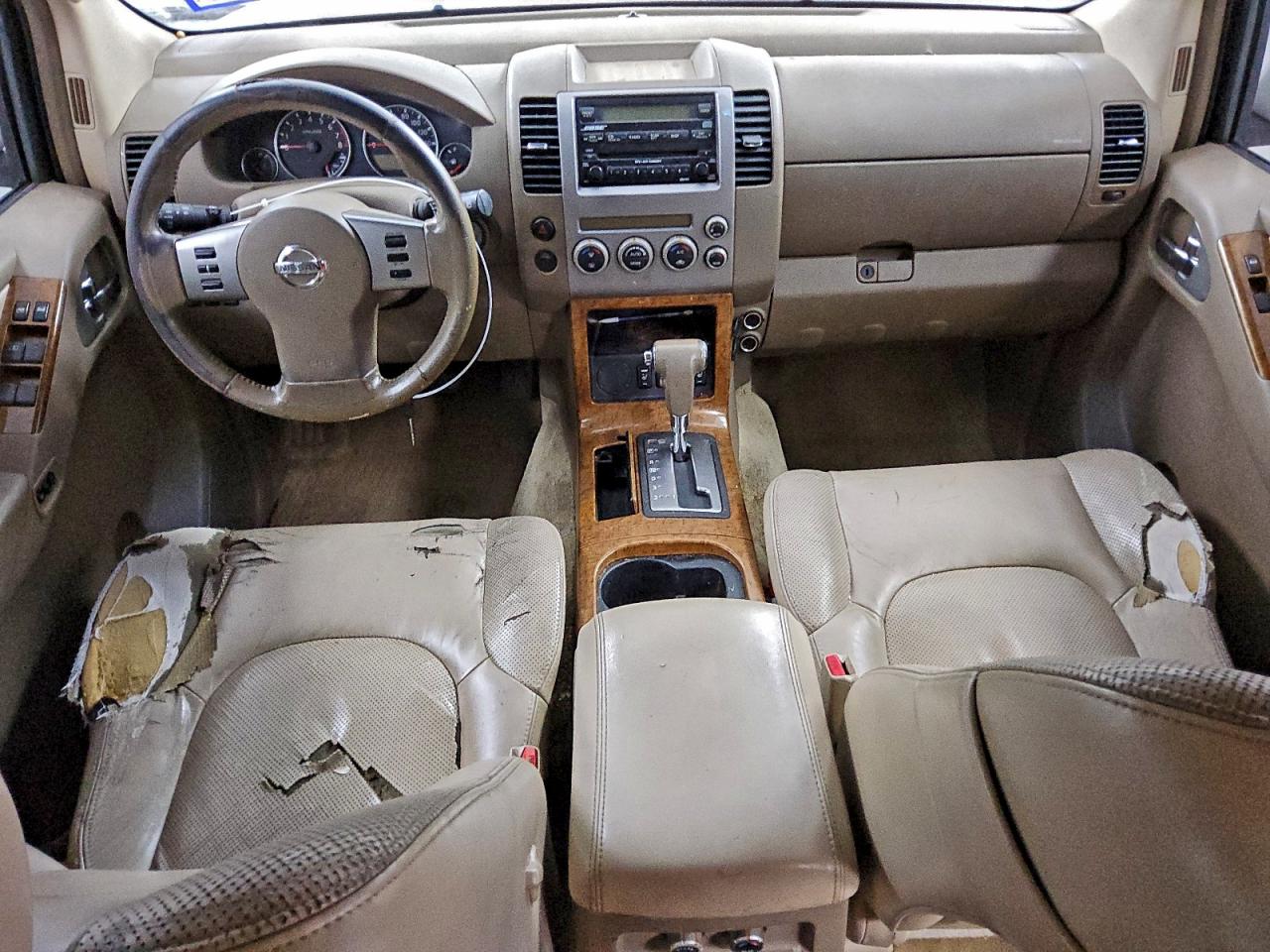 2006 NISSAN PATHFINDER LE photo 8