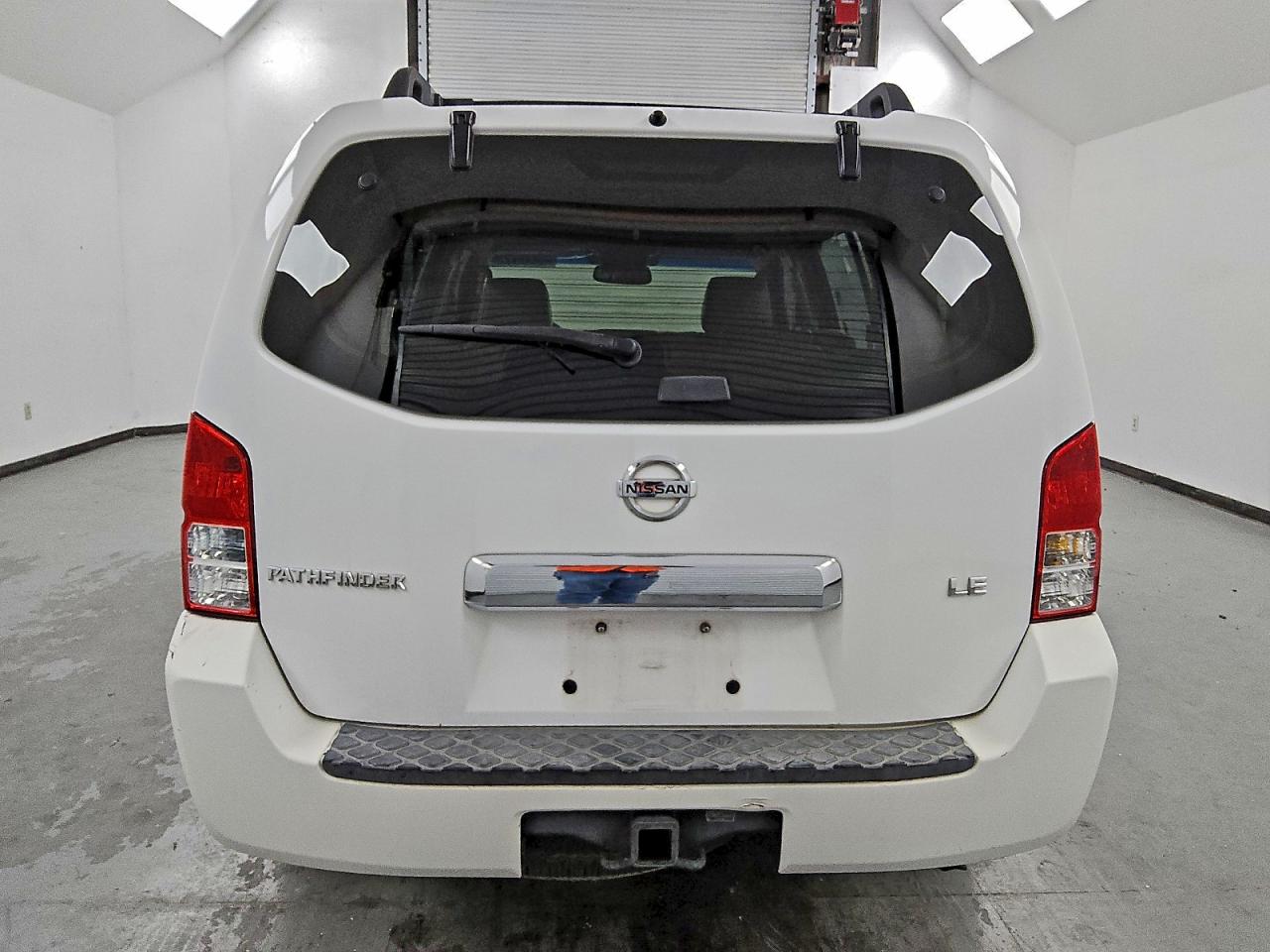 2006 NISSAN PATHFINDER LE photo 6