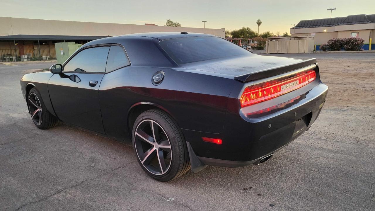 2012 DODGE CHALLENGER R/T photo 3