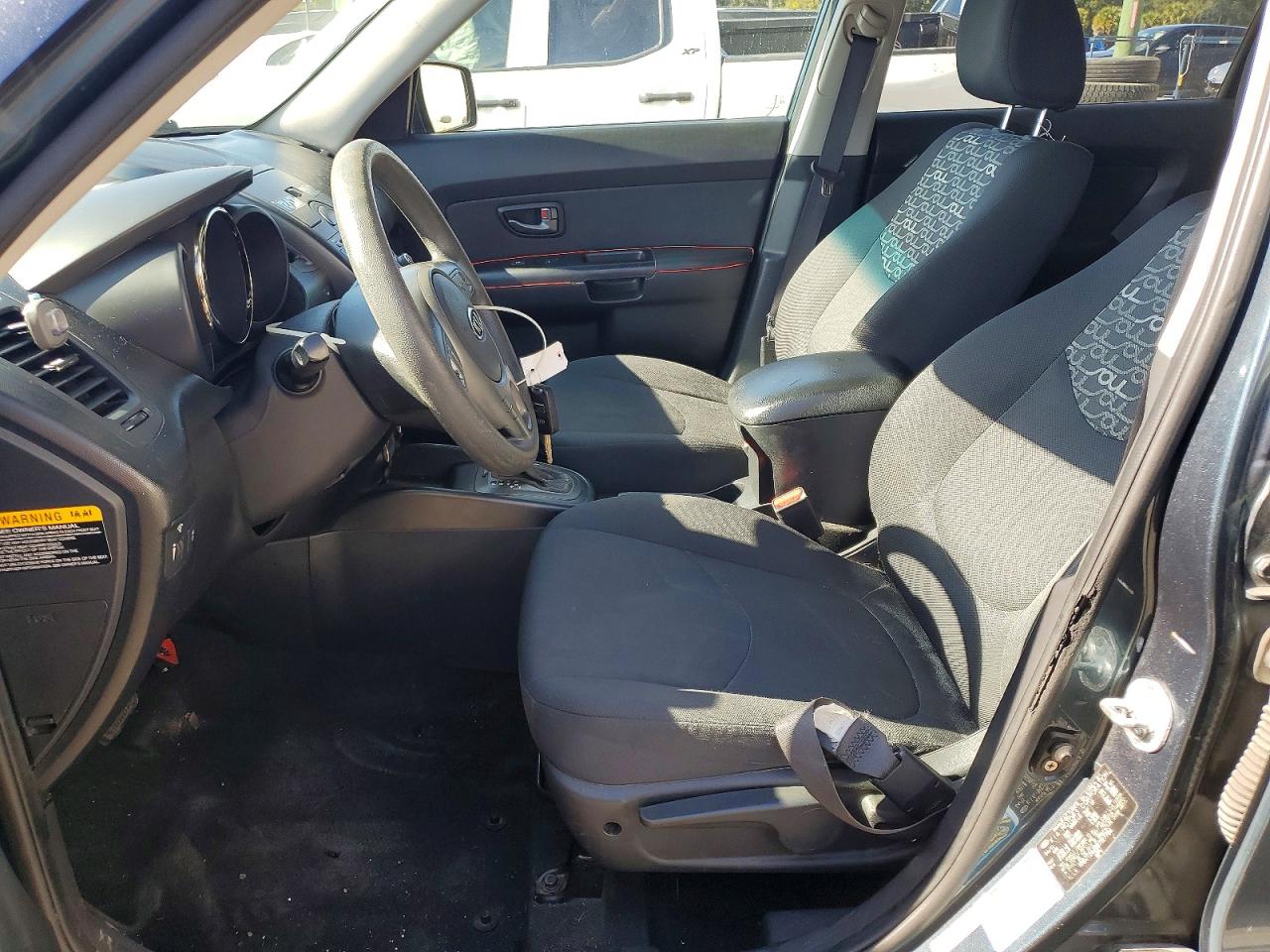 2011 KIA SOUL + photo 7