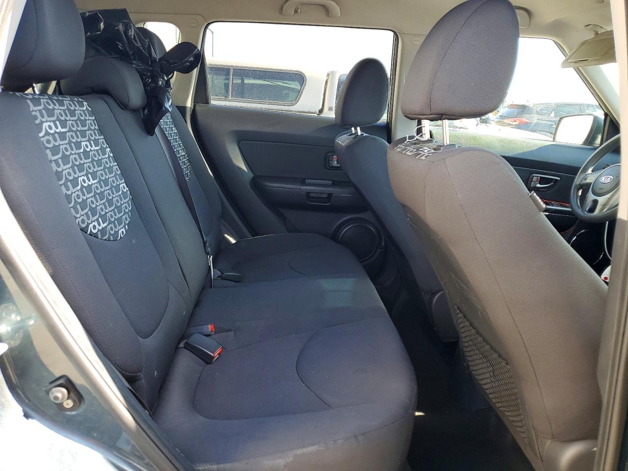 2011 KIA SOUL + photo 10