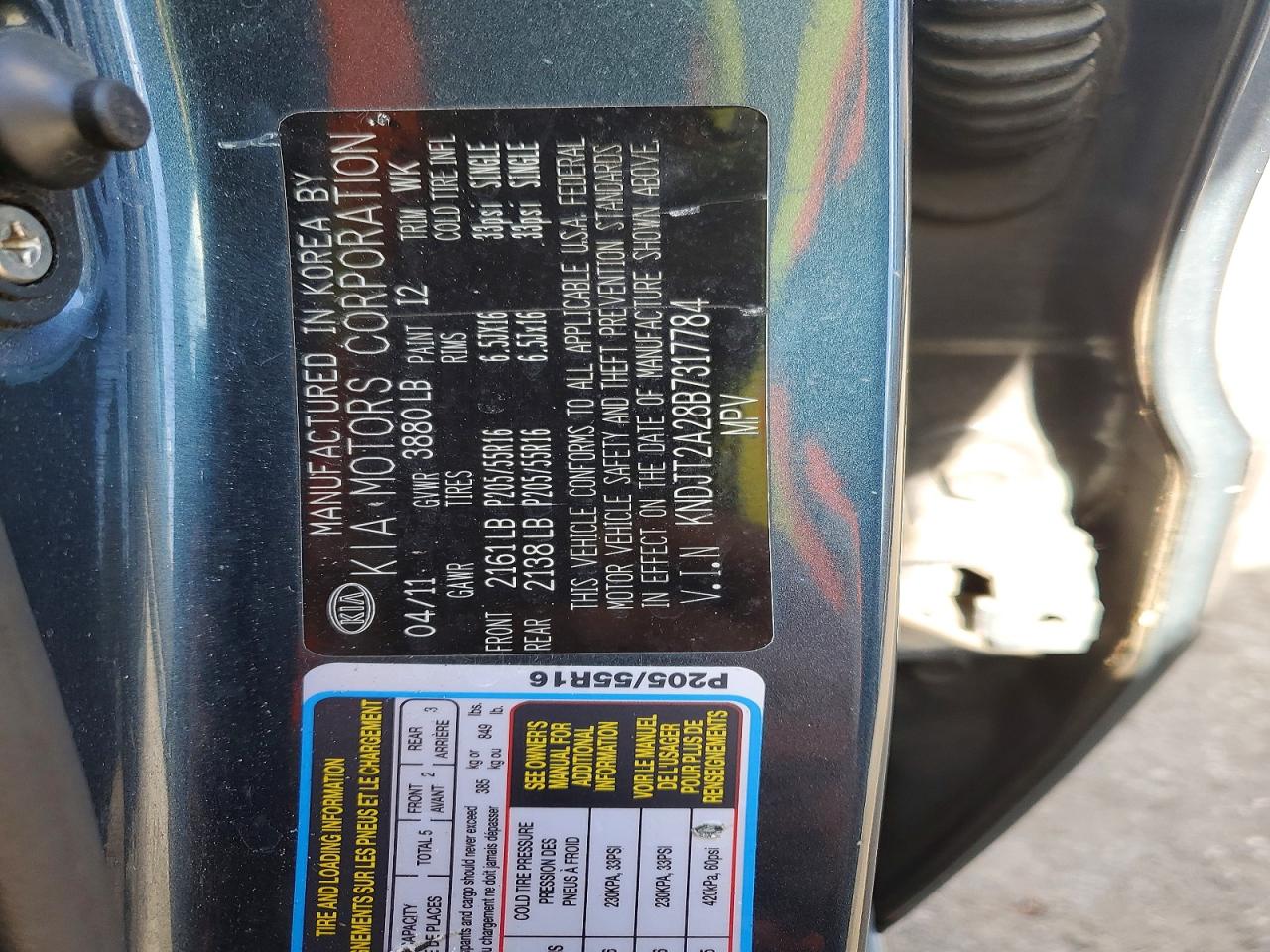 2011 KIA SOUL + photo 12
