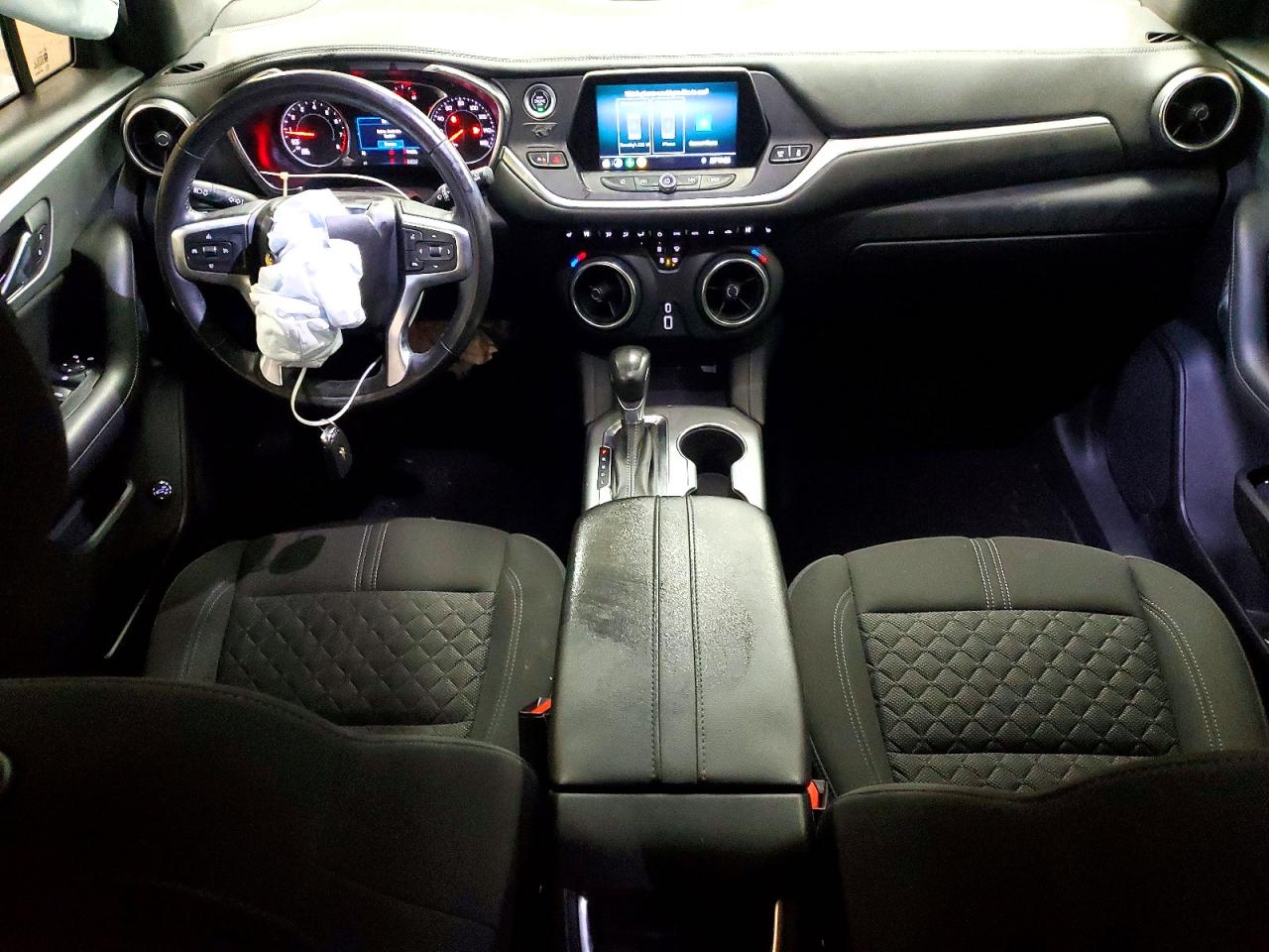 2020 CHEVROLET BLAZER 2LT photo 8