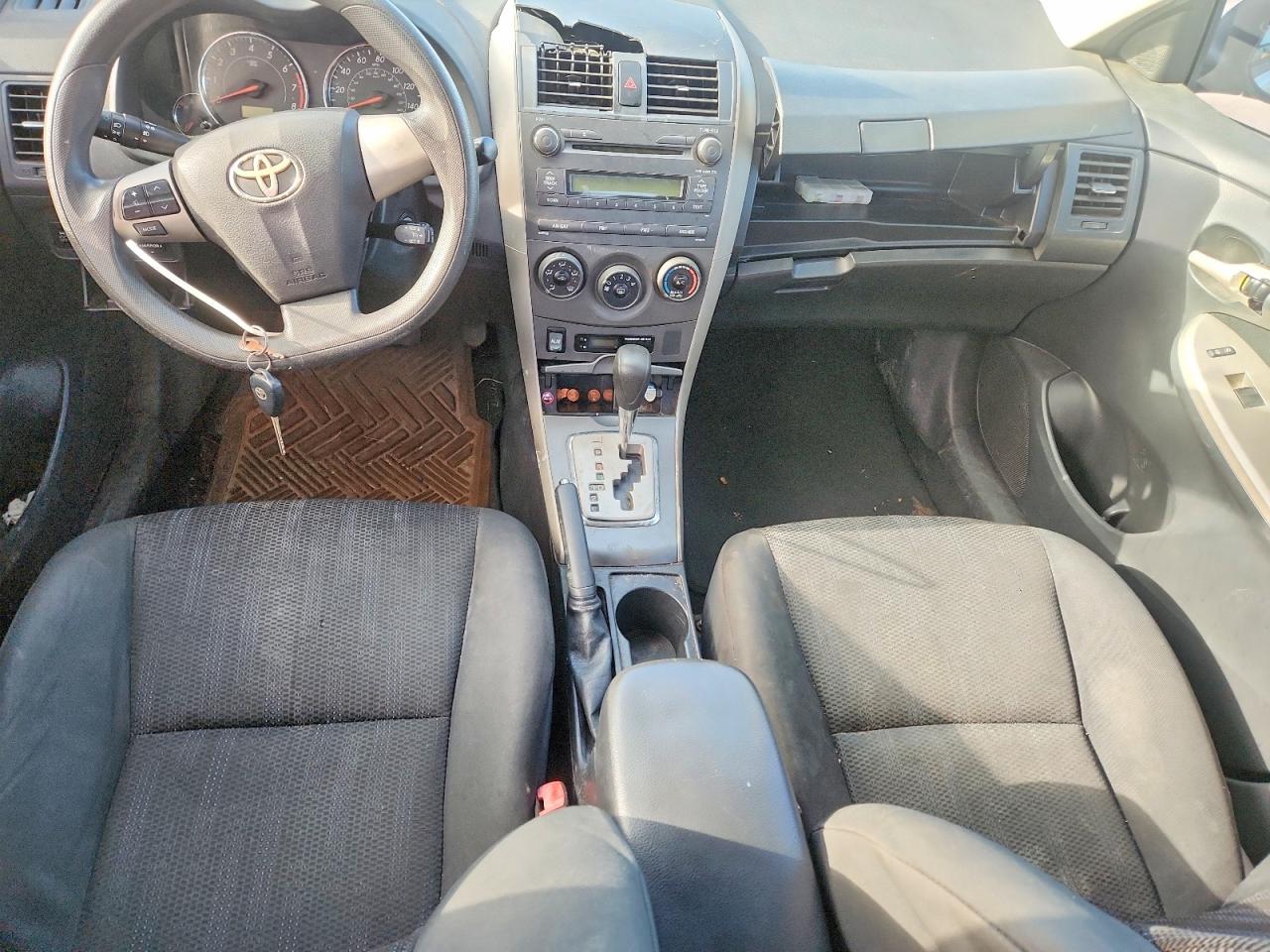 2011 TOYOTA COROLLA BASE photo 8