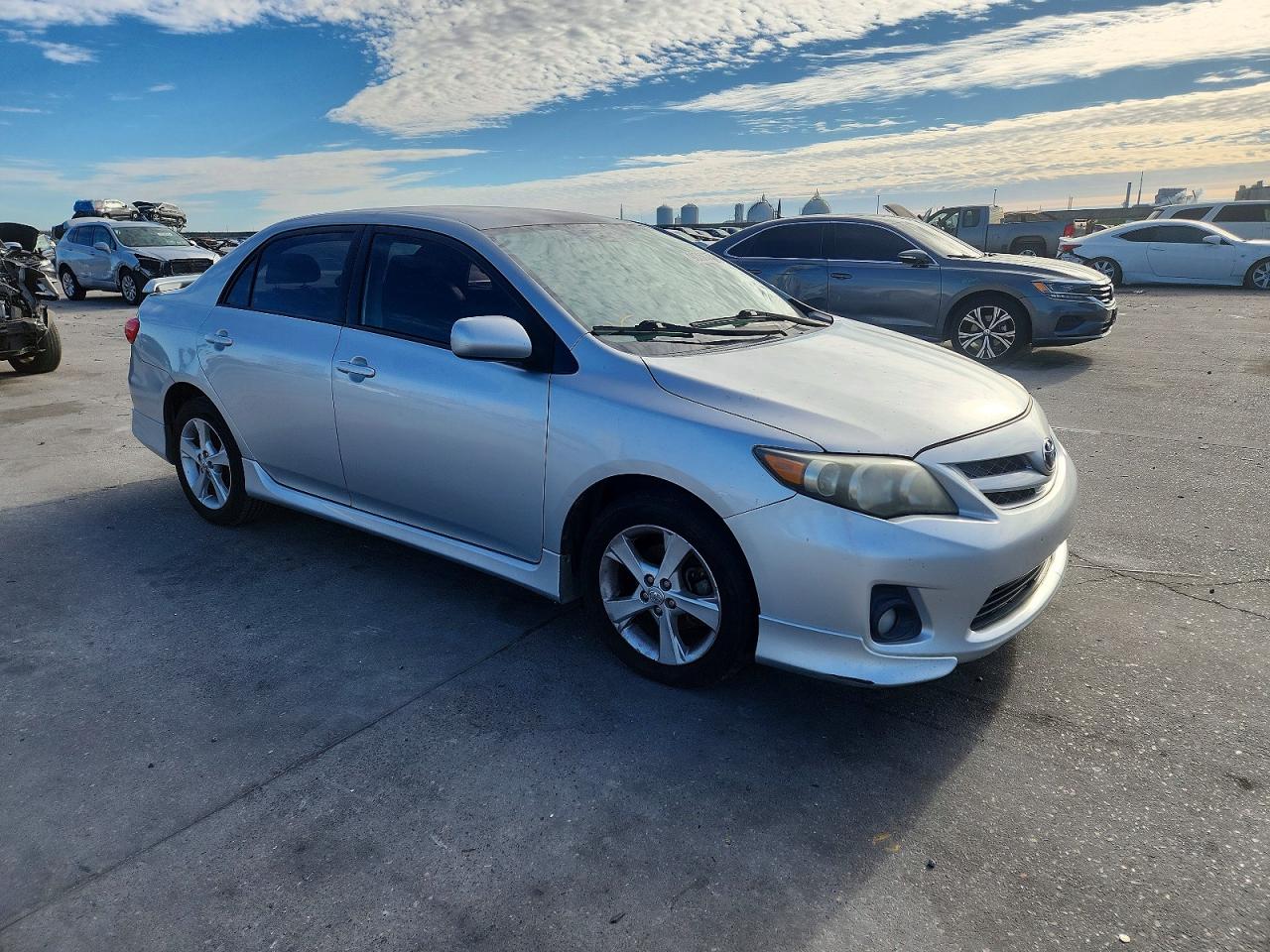 2011 TOYOTA COROLLA BASE photo 4