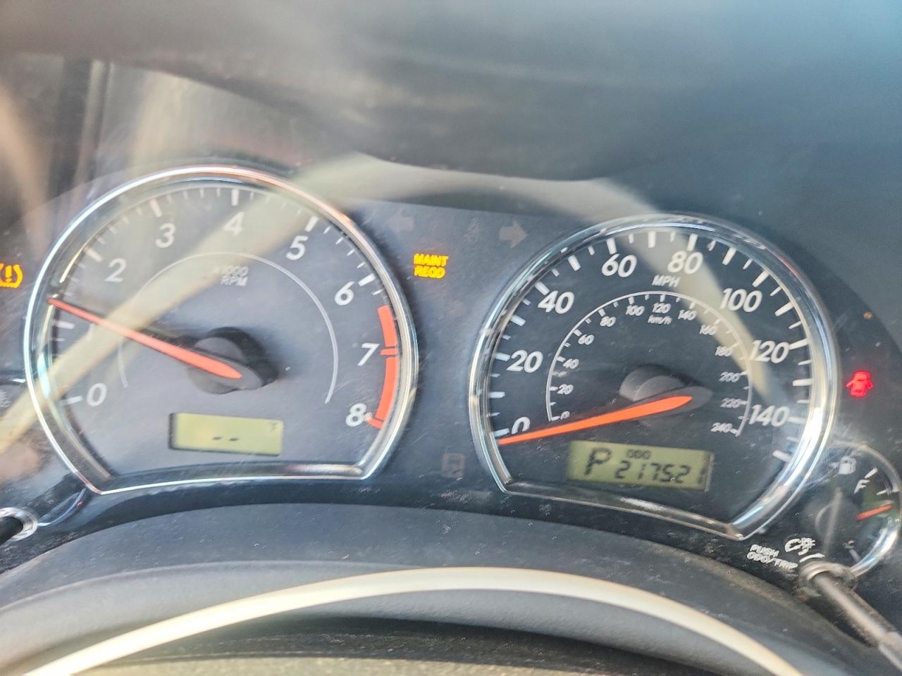 2011 TOYOTA COROLLA BASE photo 9