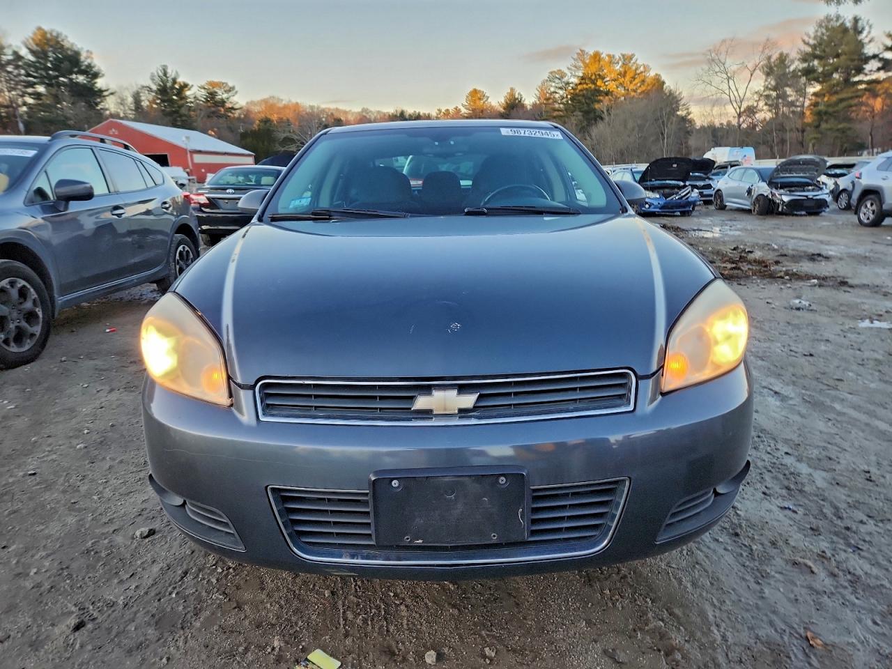 2011 CHEVROLET IMPALA LT photo 5