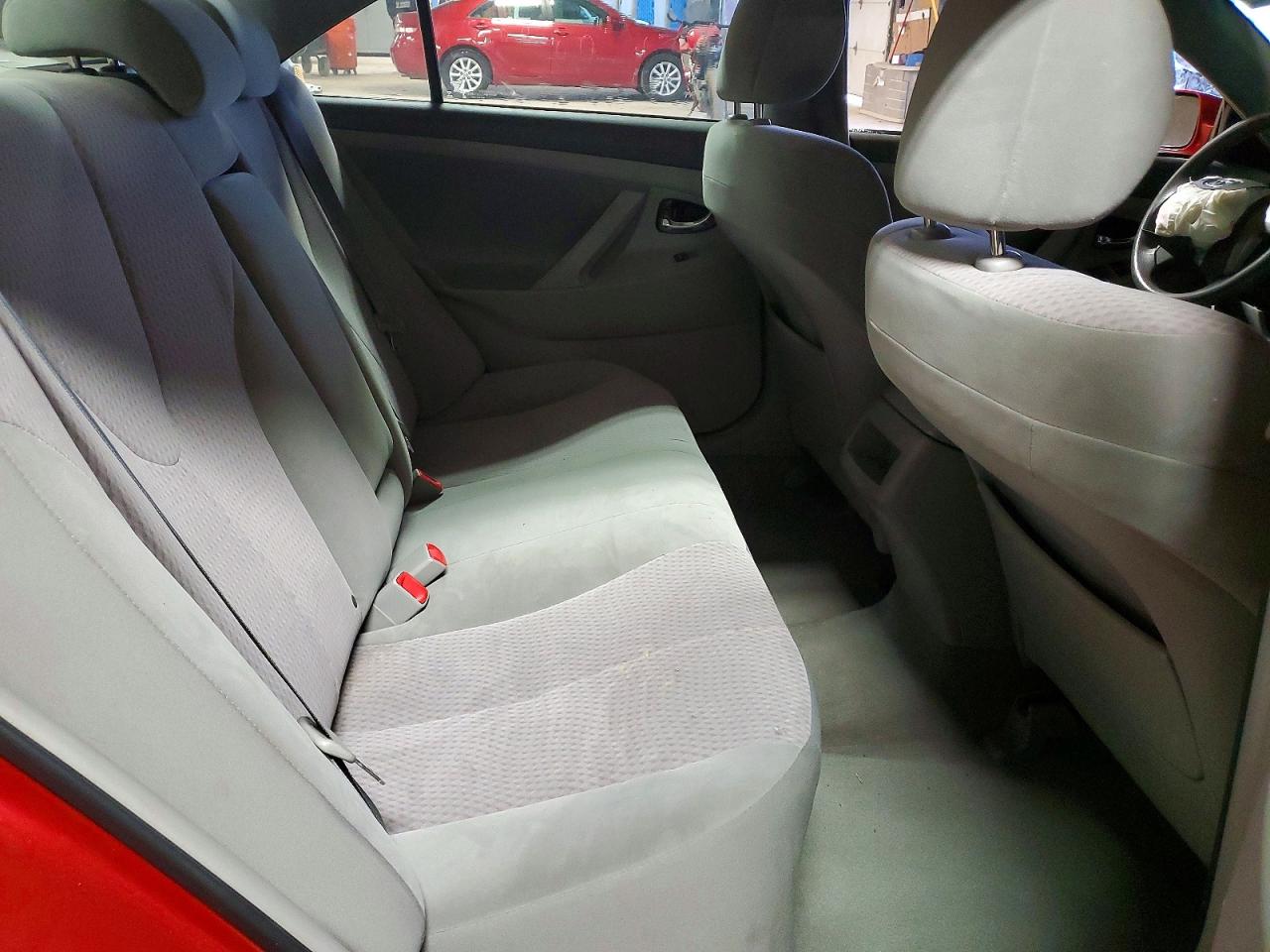 2011 TOYOTA CAMRY BASE photo 10